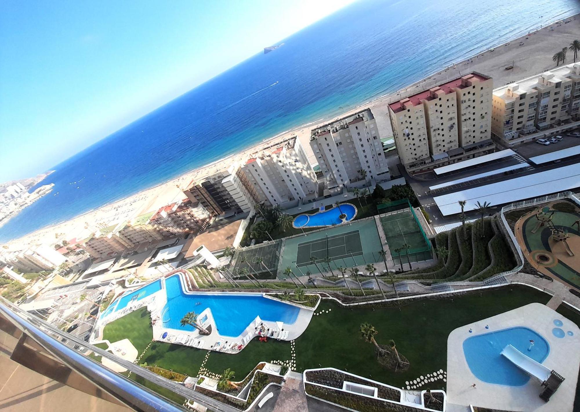 Sunset Cliffs Sea View Apartments 14 Floor Бенидорм Экстерьер фото