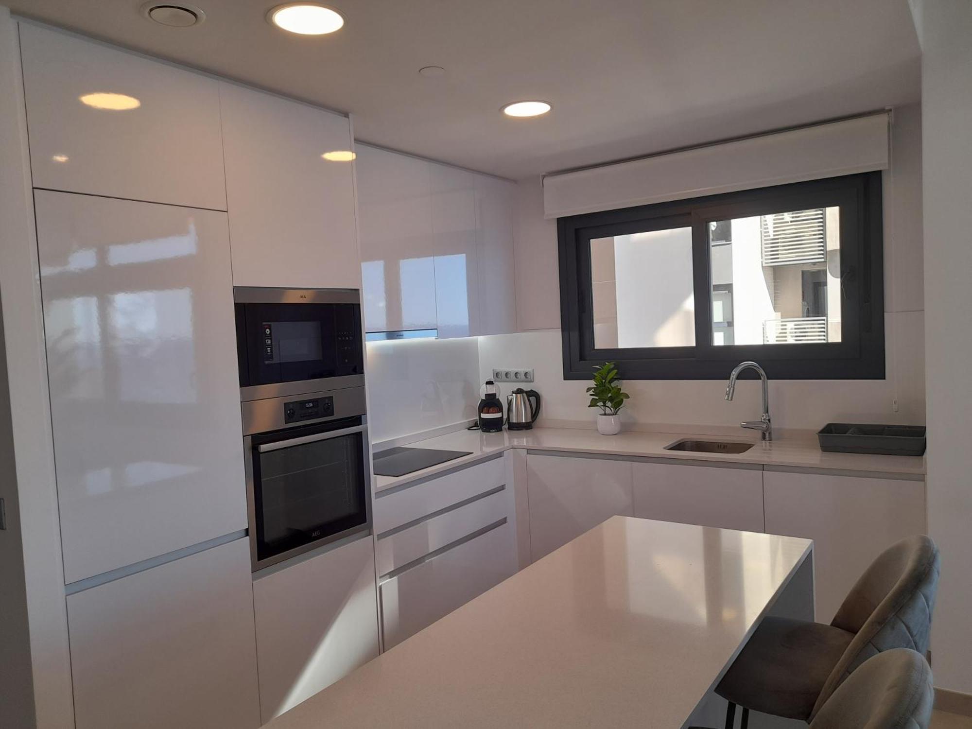 Sunset Cliffs Sea View Apartments 14 Floor Бенидорм Экстерьер фото