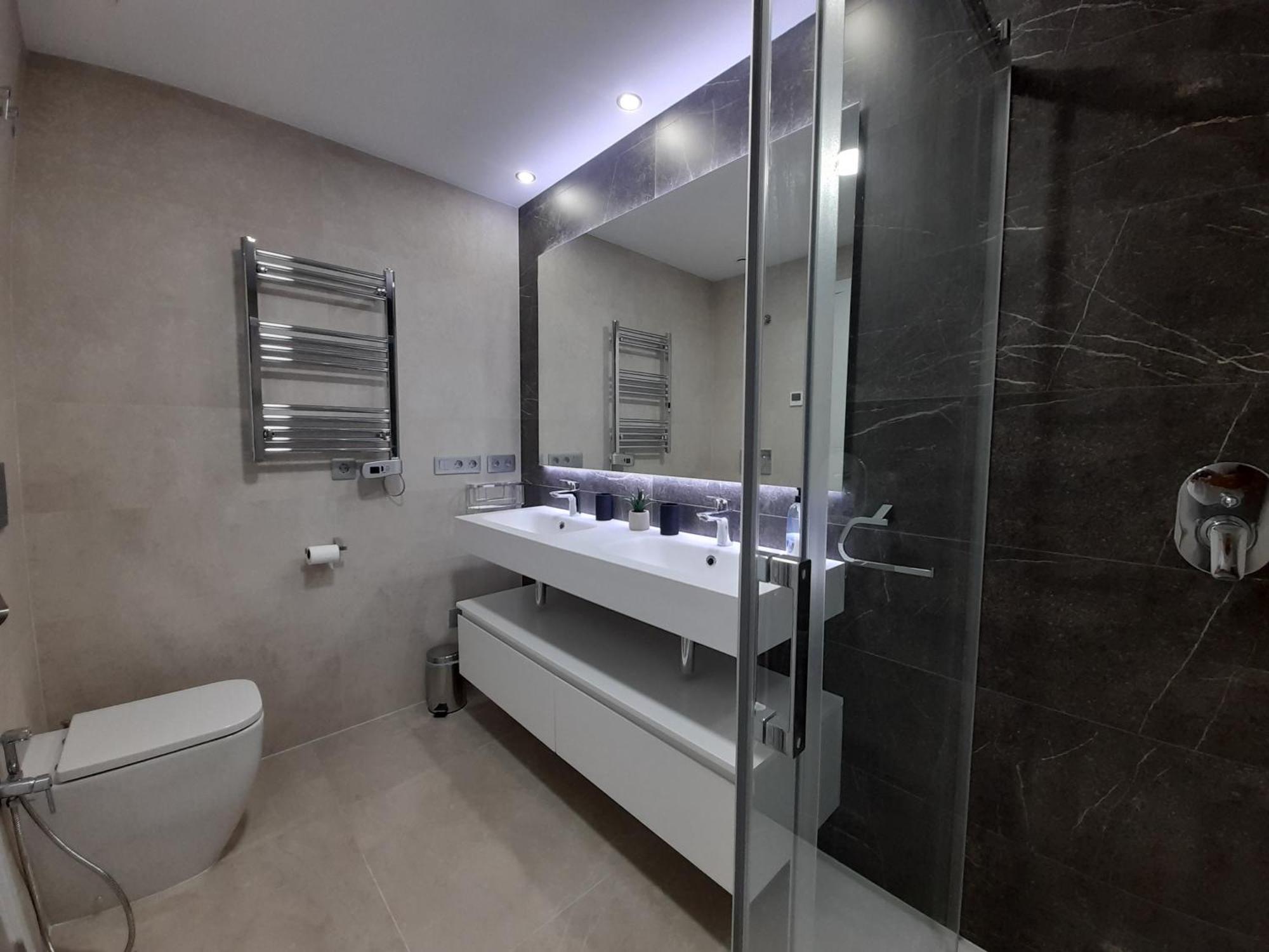 Sunset Cliffs Sea View Apartments 14 Floor Бенидорм Экстерьер фото