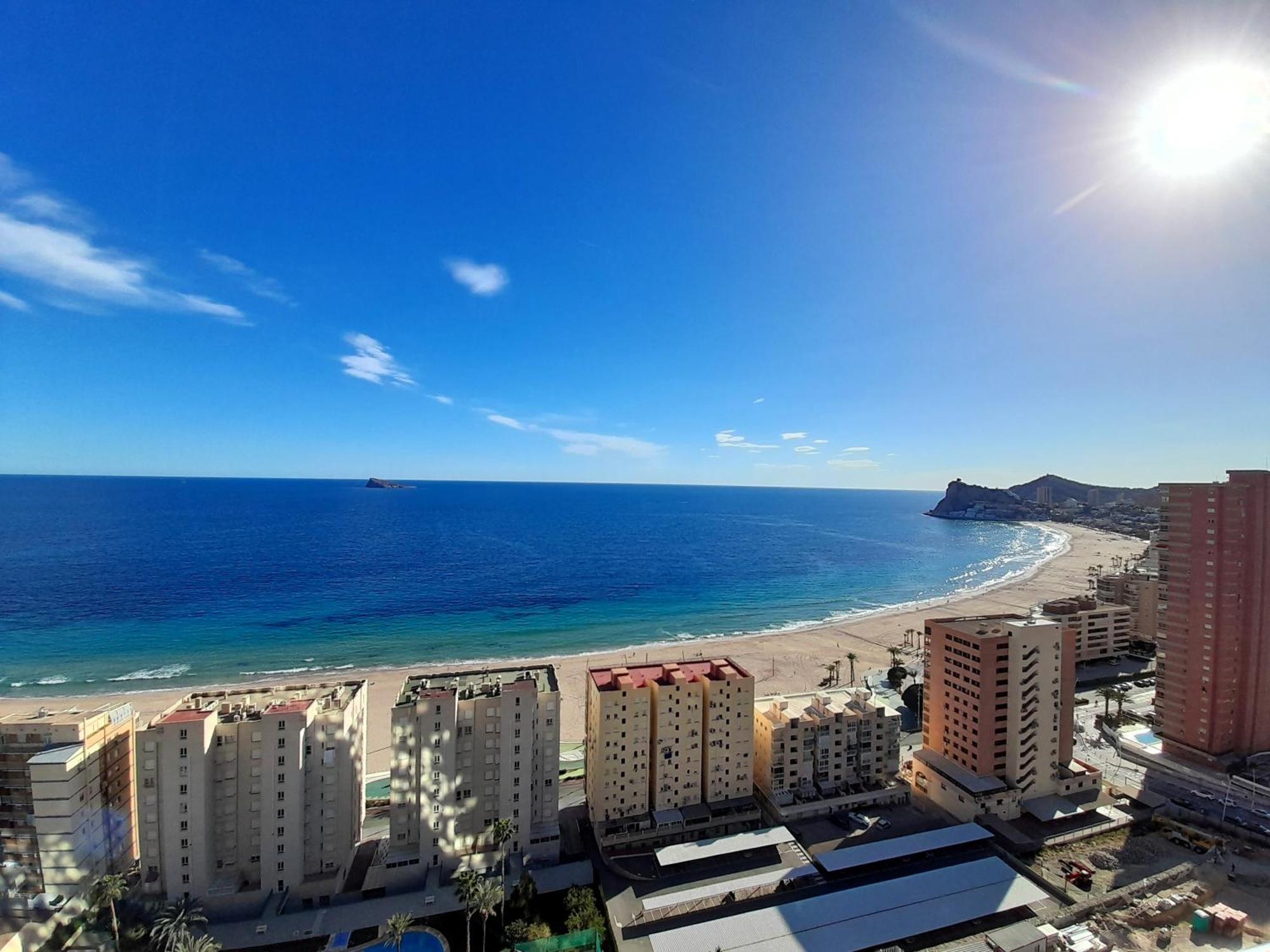 Sunset Cliffs Sea View Apartments 14 Floor Бенидорм Экстерьер фото